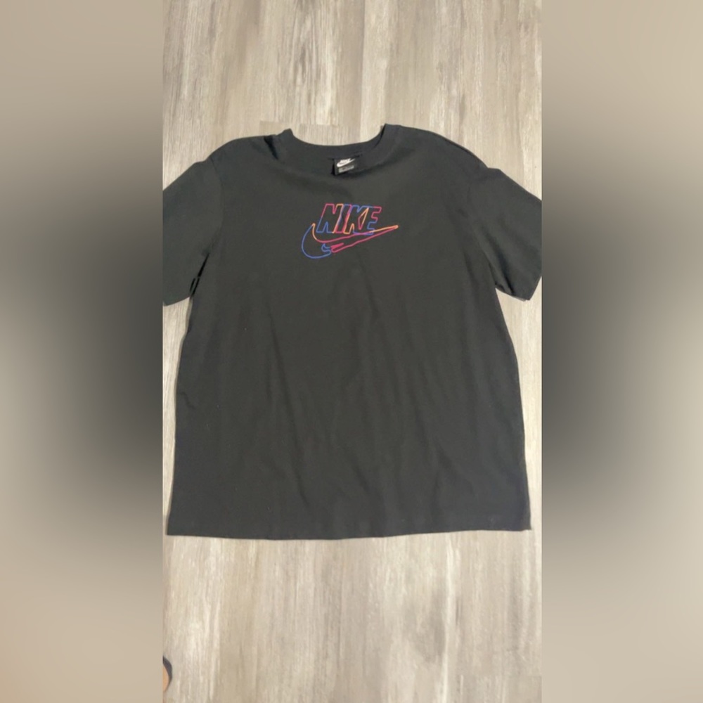 nike shirt never worn